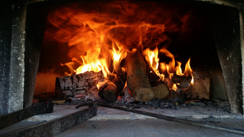 pizzeria-ST JULIEN-min_wood-fired-oven-1960099